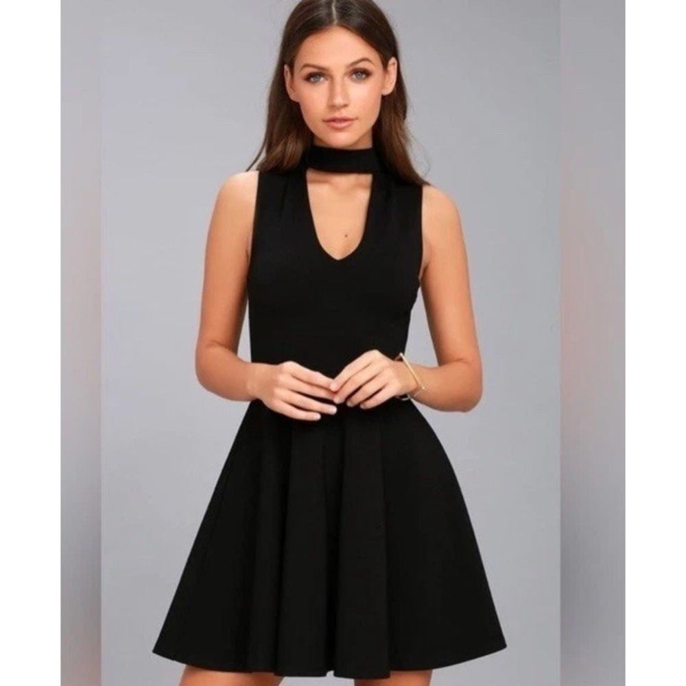 NWT Lulus Black Dress Loving You is Easy Skater Fit Flare Dress Size Medium